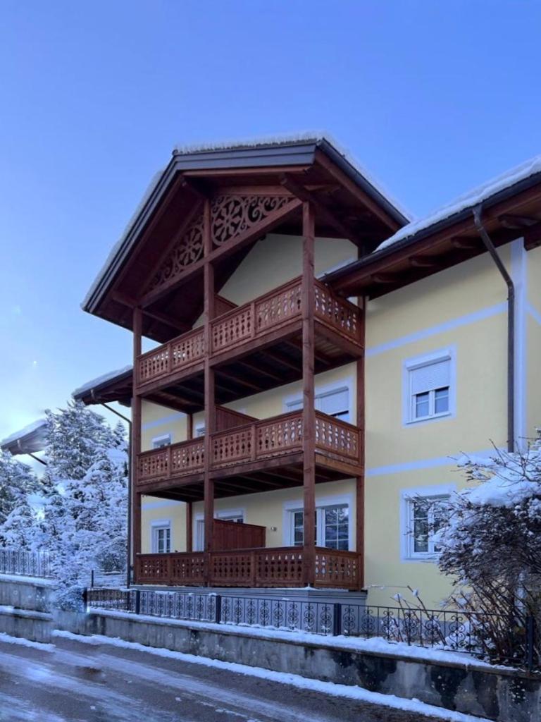 Villa Lilly - Luxus Appartements Im Villenviertel Bad Ischl Exterior photo